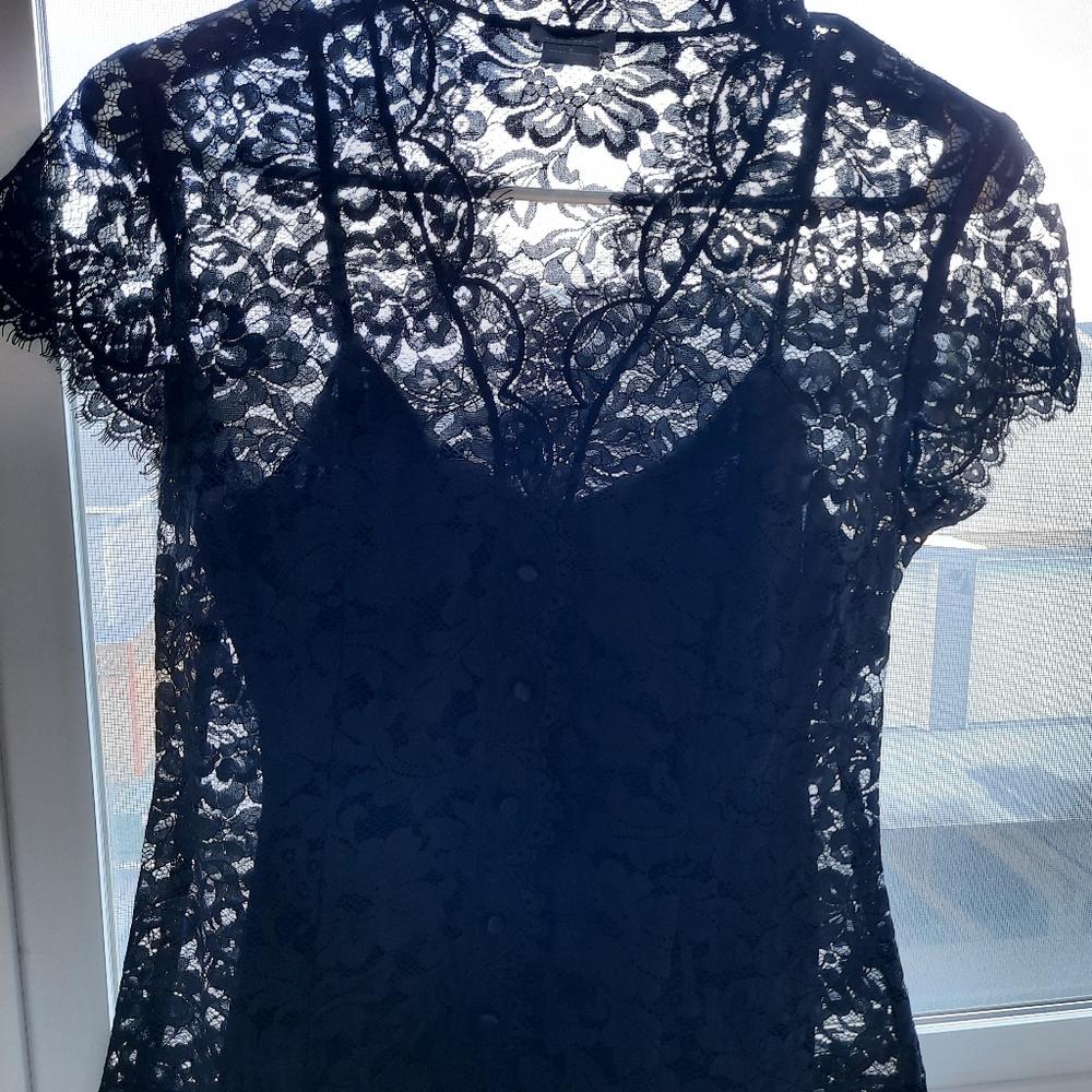 Ann Taylor black lace 2 piece top